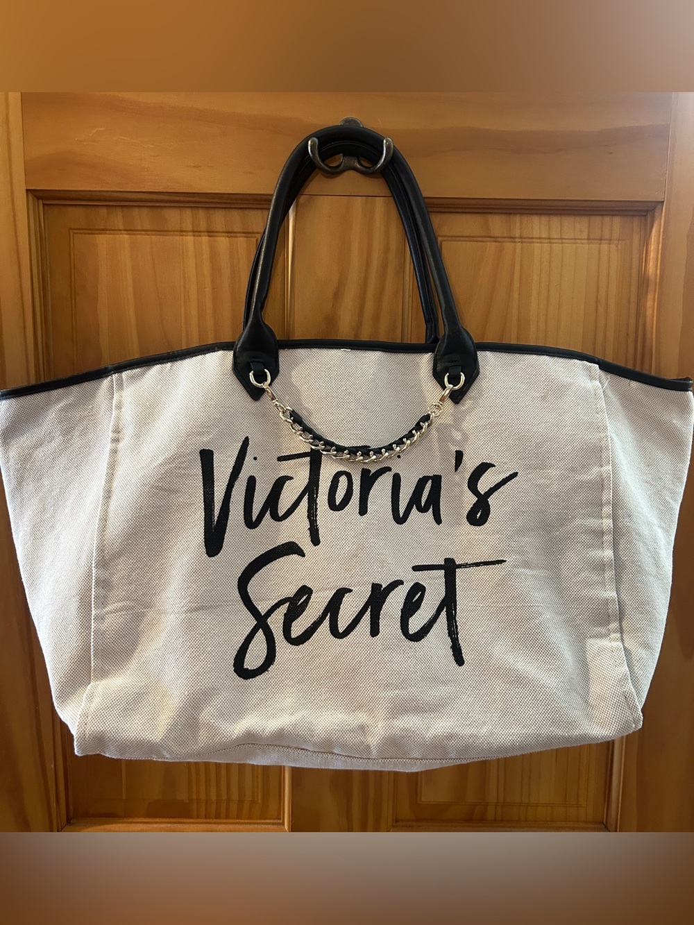 Victoria's Secret Tote XL Canvas Black & Cream Chain Over Sized Weekender